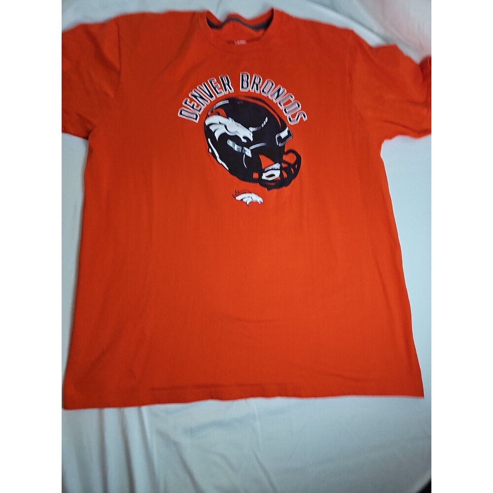 NFL Team Apparel Denver Broncos Helmet T-Shirt Men's XL Orange
